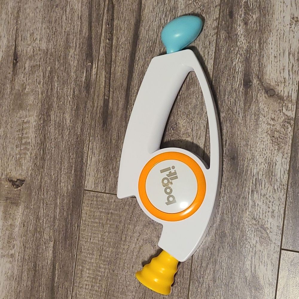 Bop it game